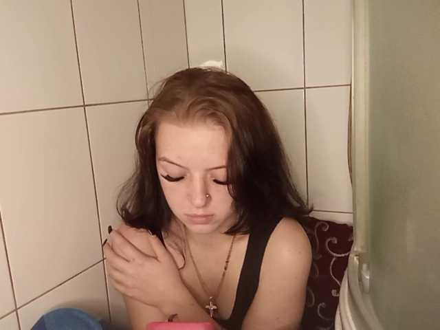 AndrewEke live cam on BongaCams