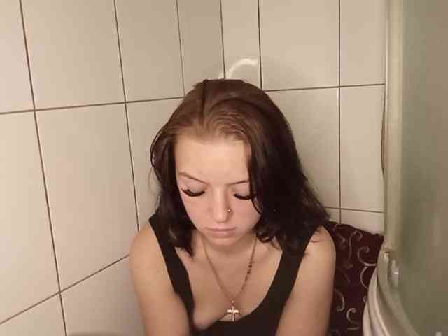 AndrewEke webcam