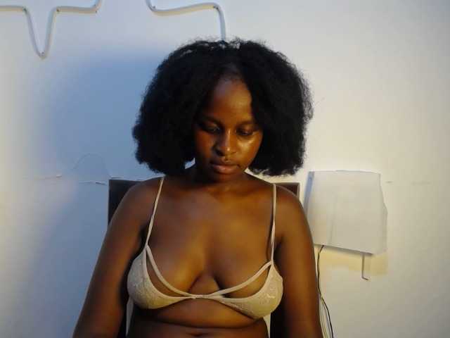 aurora888 live cam on BongaCams