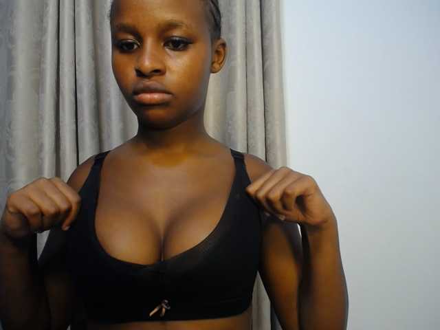 aurora888 live cam on BongaCams
