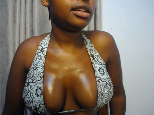 aurora888 live cam on BongaCams