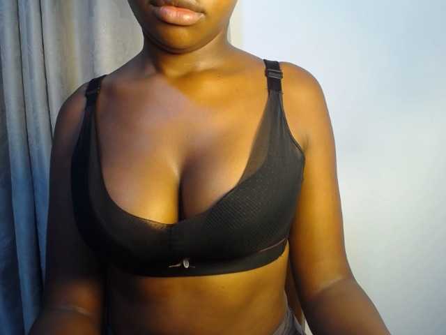 aurora888 live cam on BongaCams