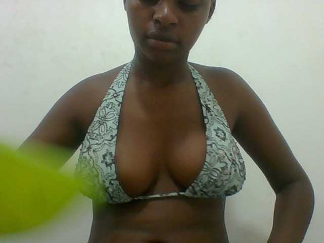 aurora888 live cam on BongaCams
