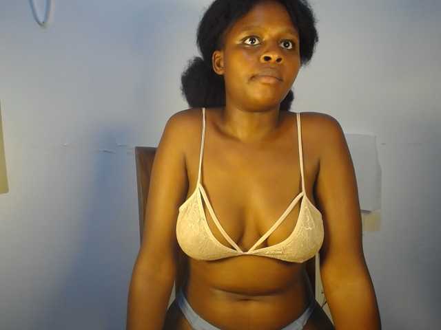aurora888 live cam on BongaCams