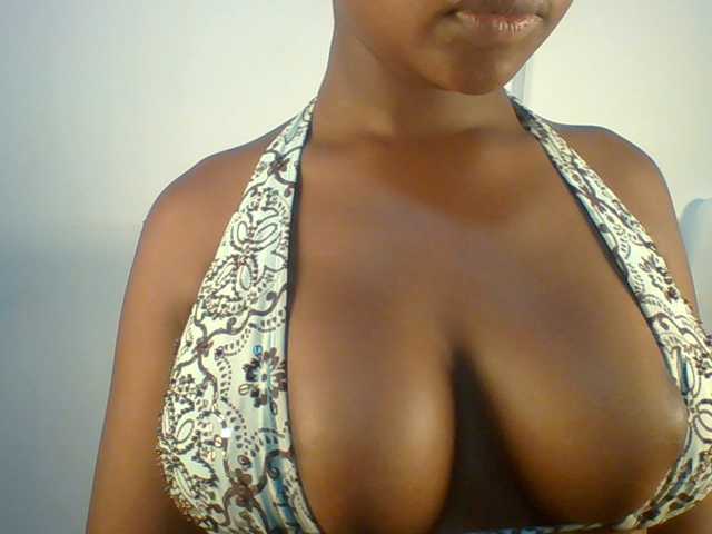 aurora888 live cam on BongaCams