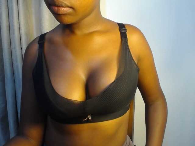 aurora888 live cam on BongaCams