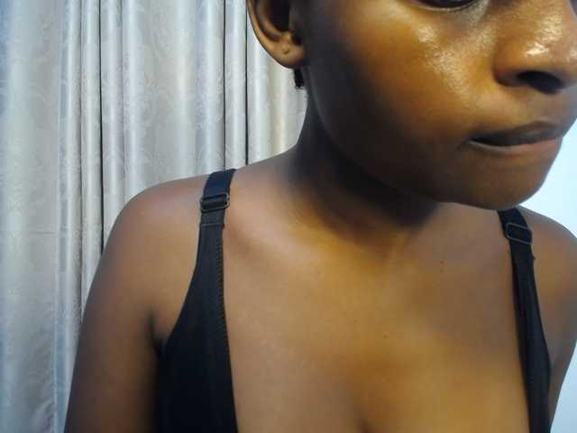 aurora888 live cam on BongaCams