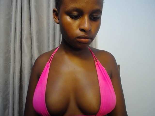 aurora888 live cam on BongaCams