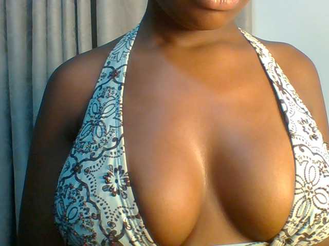 aurora888 live cam on BongaCams