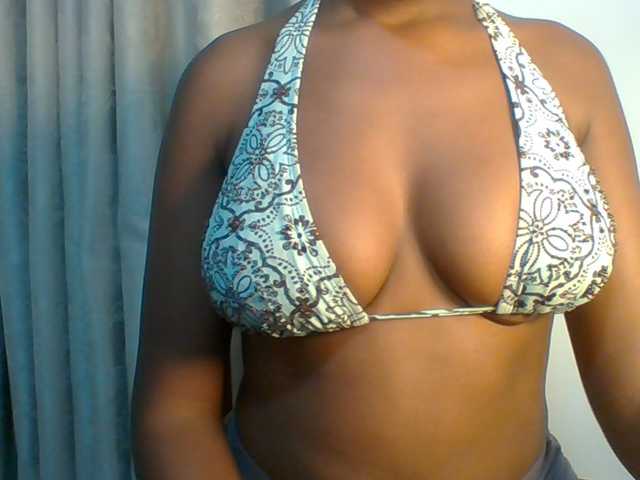 aurora888 live cam on BongaCams
