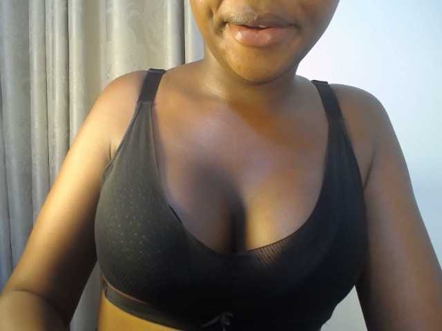 aurora888 live cam on BongaCams