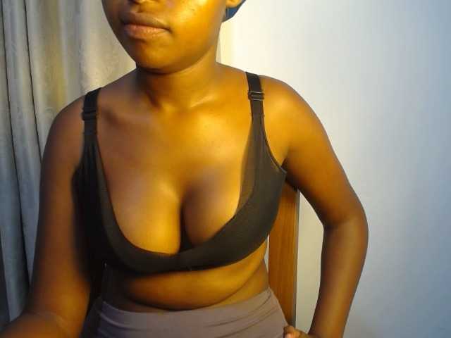 aurora888 live cam on BongaCams