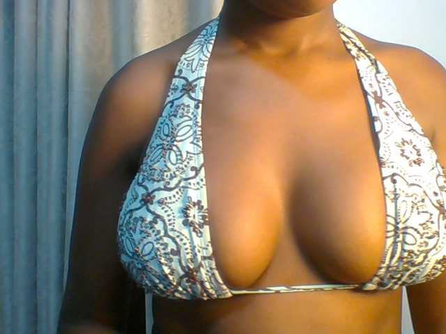 aurora888 live cam on BongaCams