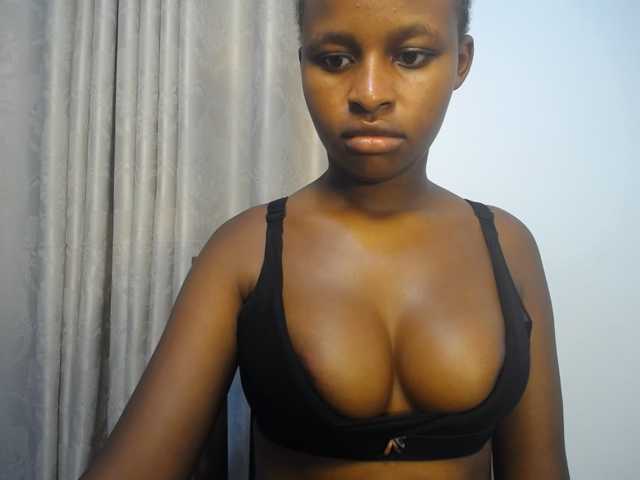 aurora888 live cam on BongaCams