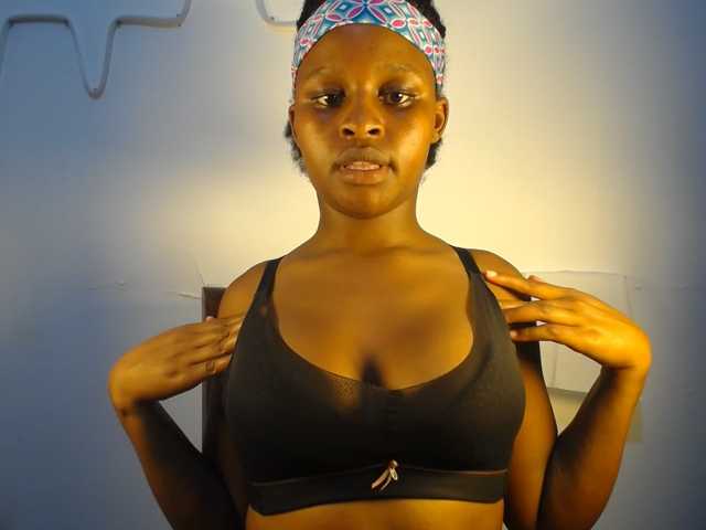 aurora888 live cam on BongaCams