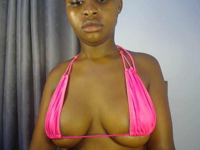 aurora888 live cam on BongaCams