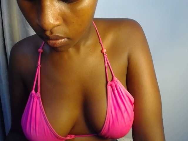 aurora888 live cam on BongaCams