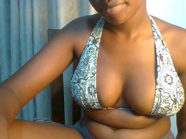 aurora888 live cam on BongaCams