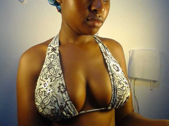 aurora888 live cam on BongaCams