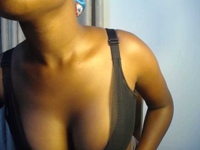 aurora888 live cam on BongaCams