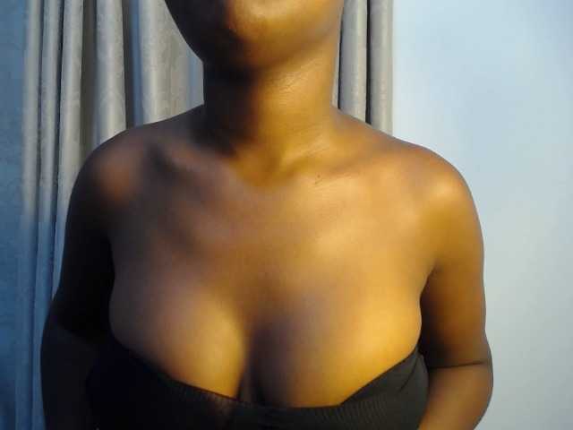 aurora888 live cam on BongaCams