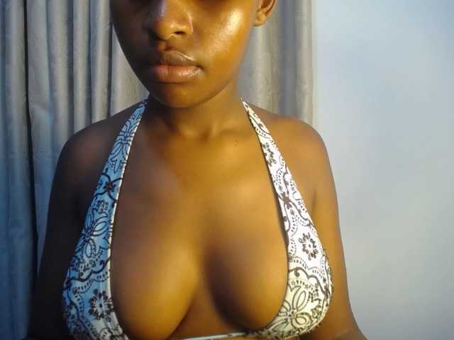 aurora888 live cam on BongaCams