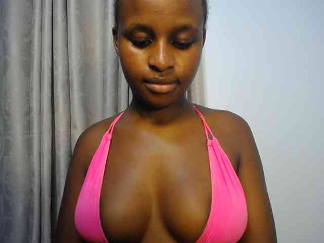 aurora888 Live Webcam on BongaCams