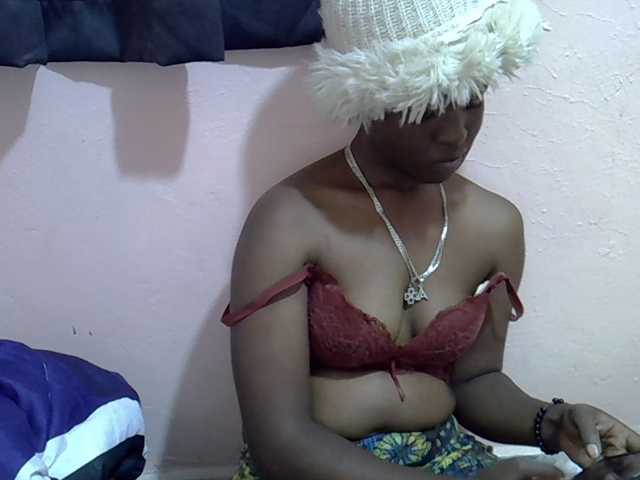 Drippyfey live cam on BongaCams