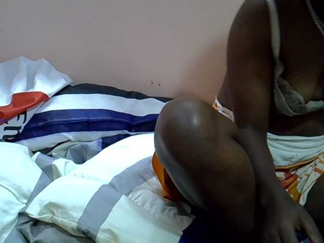 Drippyfey live cam on BongaCams