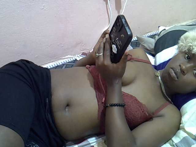 Drippyfey live cam on BongaCams