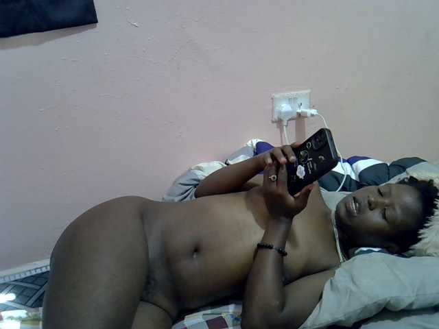 Drippyfey live cam on BongaCams