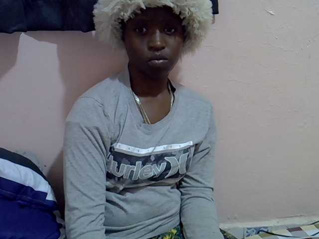 Drippyfey live cam on BongaCams