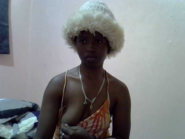 Drippyfey live cam on BongaCams