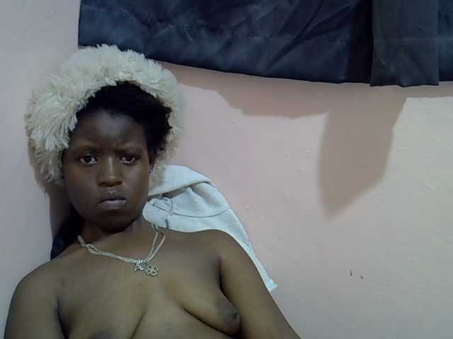 Drippyfey live cam on BongaCams