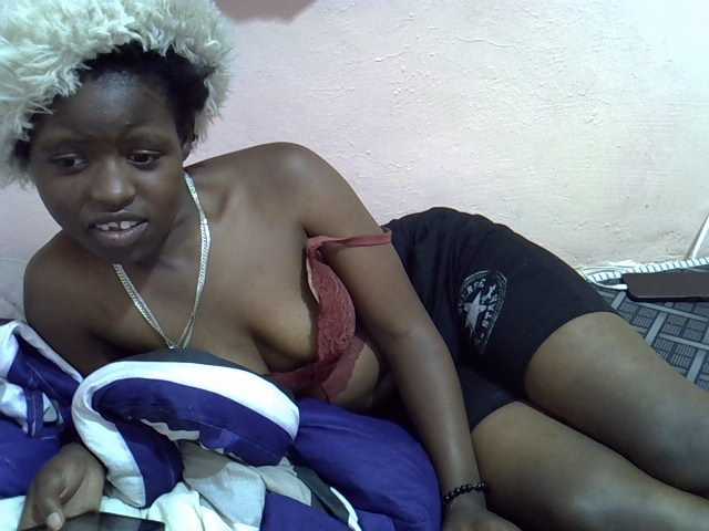 Drippyfey live cam on BongaCams
