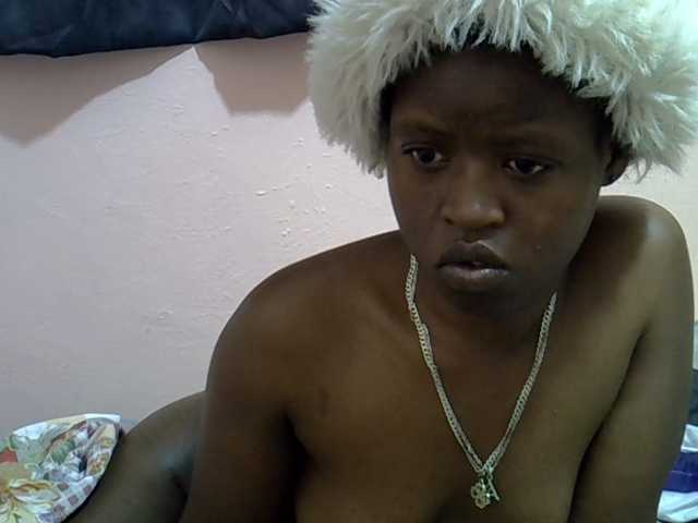 Drippyfey live cam on BongaCams