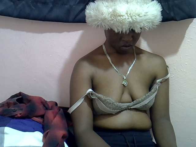 Drippyfey live cam on BongaCams