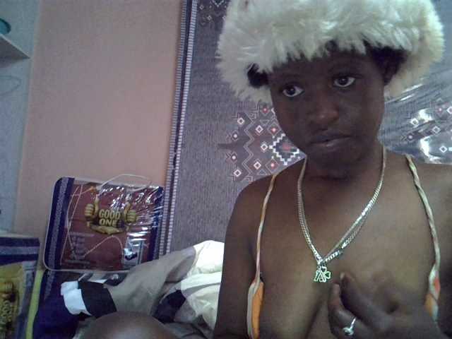 Drippyfey live cam on BongaCams