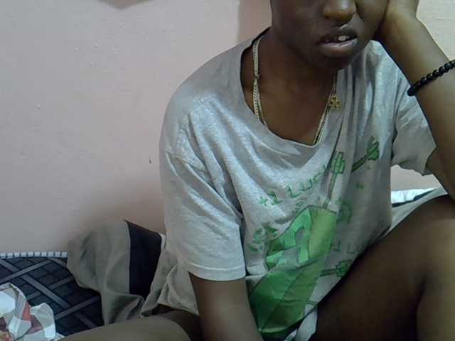 Drippyfey live cam