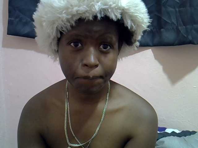 Drippyfey live cam on BongaCams