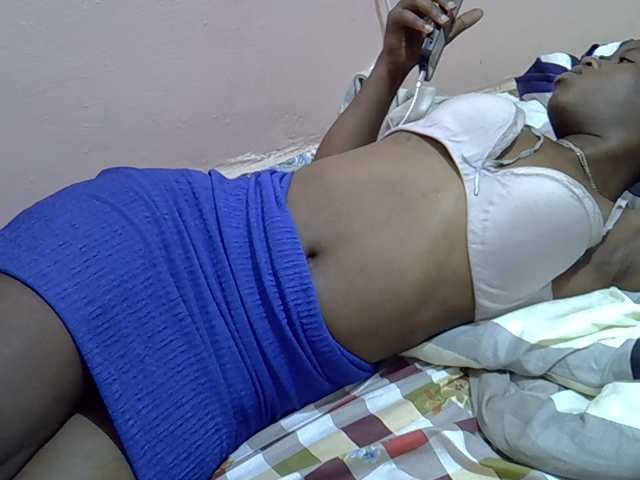 Drippyfey live cam on BongaCams