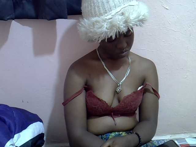 Drippyfey live cam on BongaCams