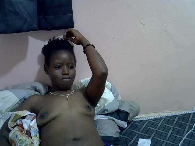 Drippyfey live cam on BongaCams