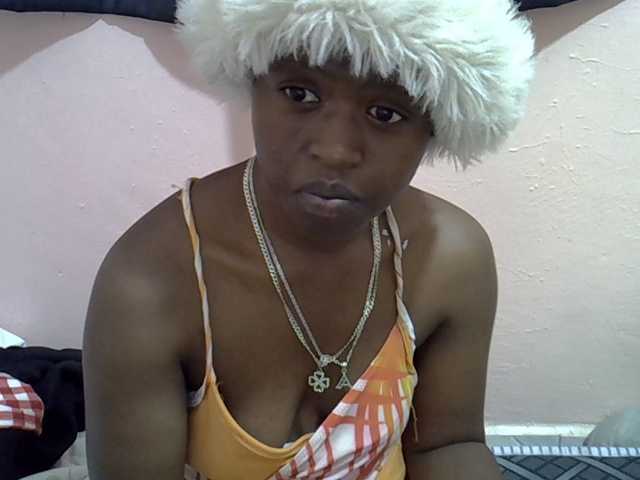 Drippyfey live cam on BongaCams