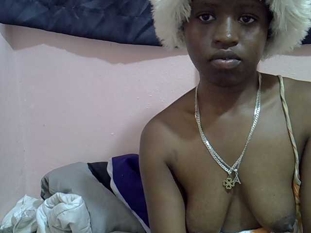 Drippyfey live cam on BongaCams