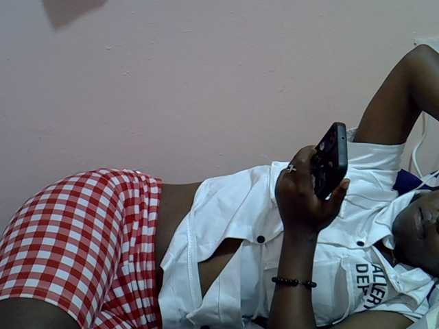 Drippyfey live cam on BongaCams