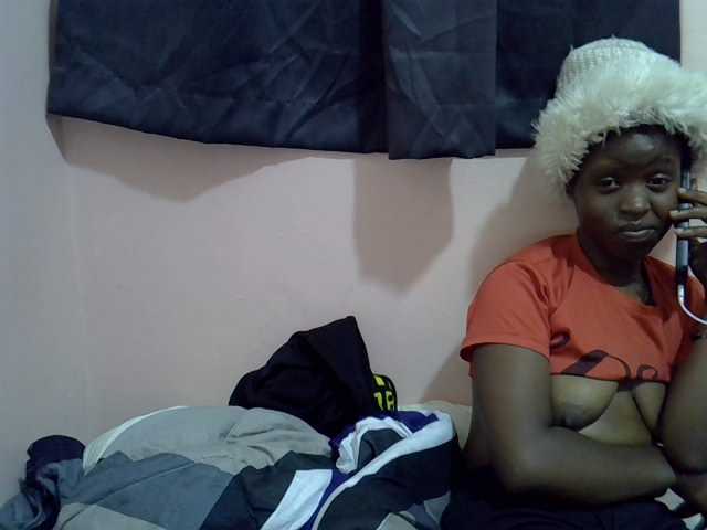 Drippyfey live cam on BongaCams