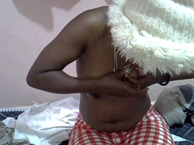 Drippyfey live cam on BongaCams