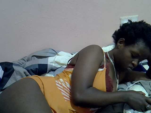 Drippyfey live cam on BongaCams
