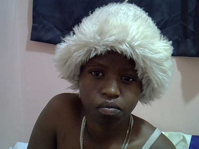 Drippyfey live cam preview